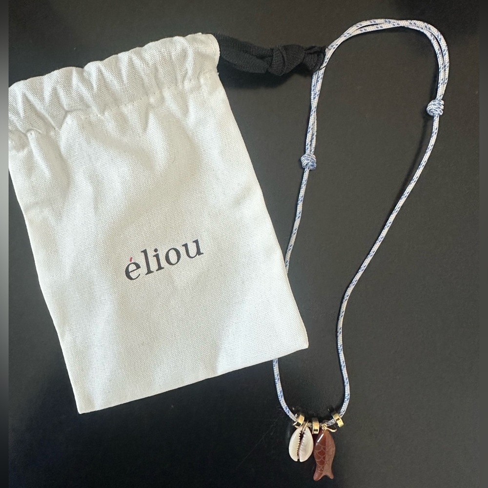 éliou Shell & Fish Charm Necklace in Blue and Gold